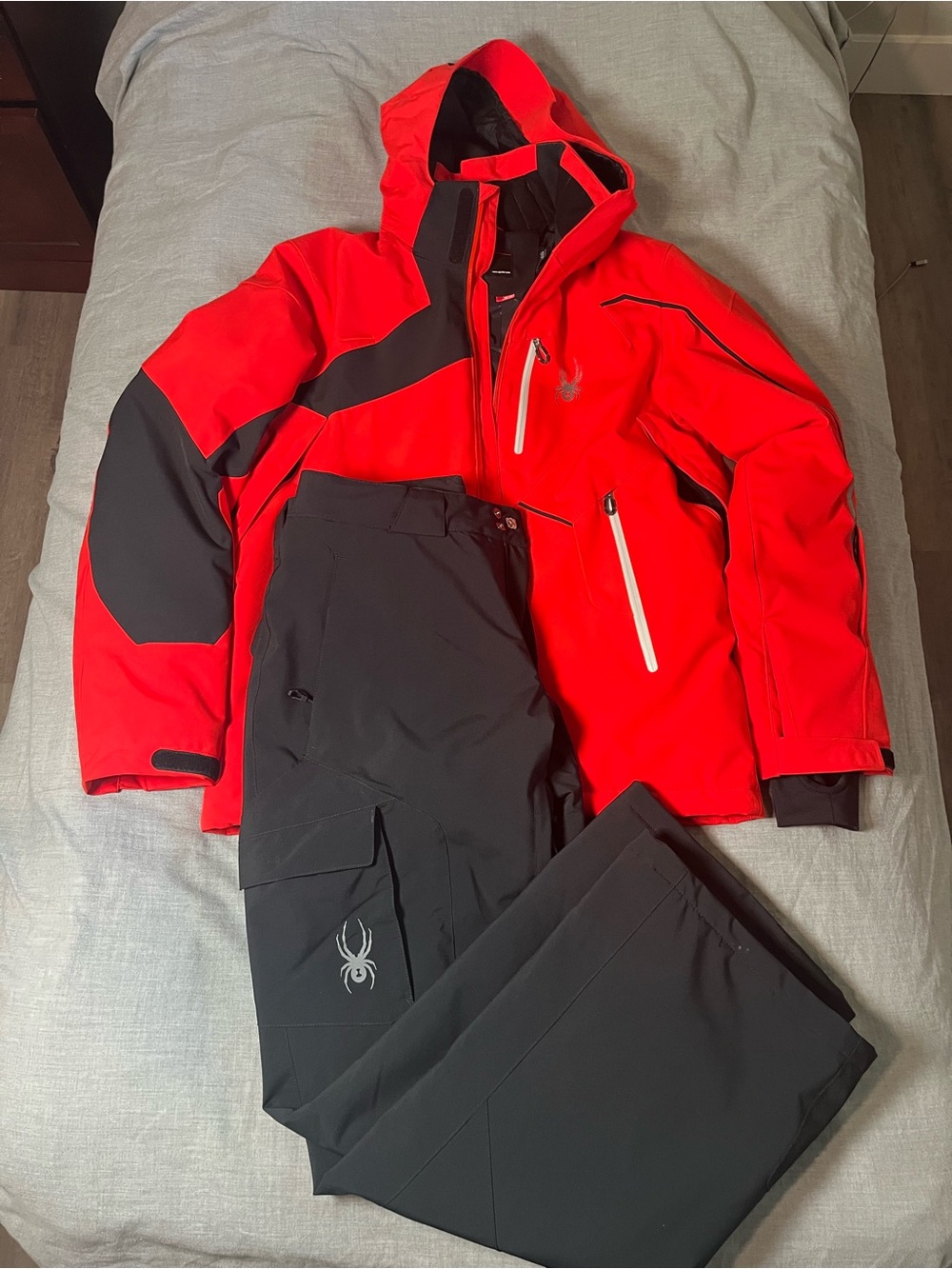 Men's Spyder Ski Suit - Barely used, great condition, size Medium, paid $700.